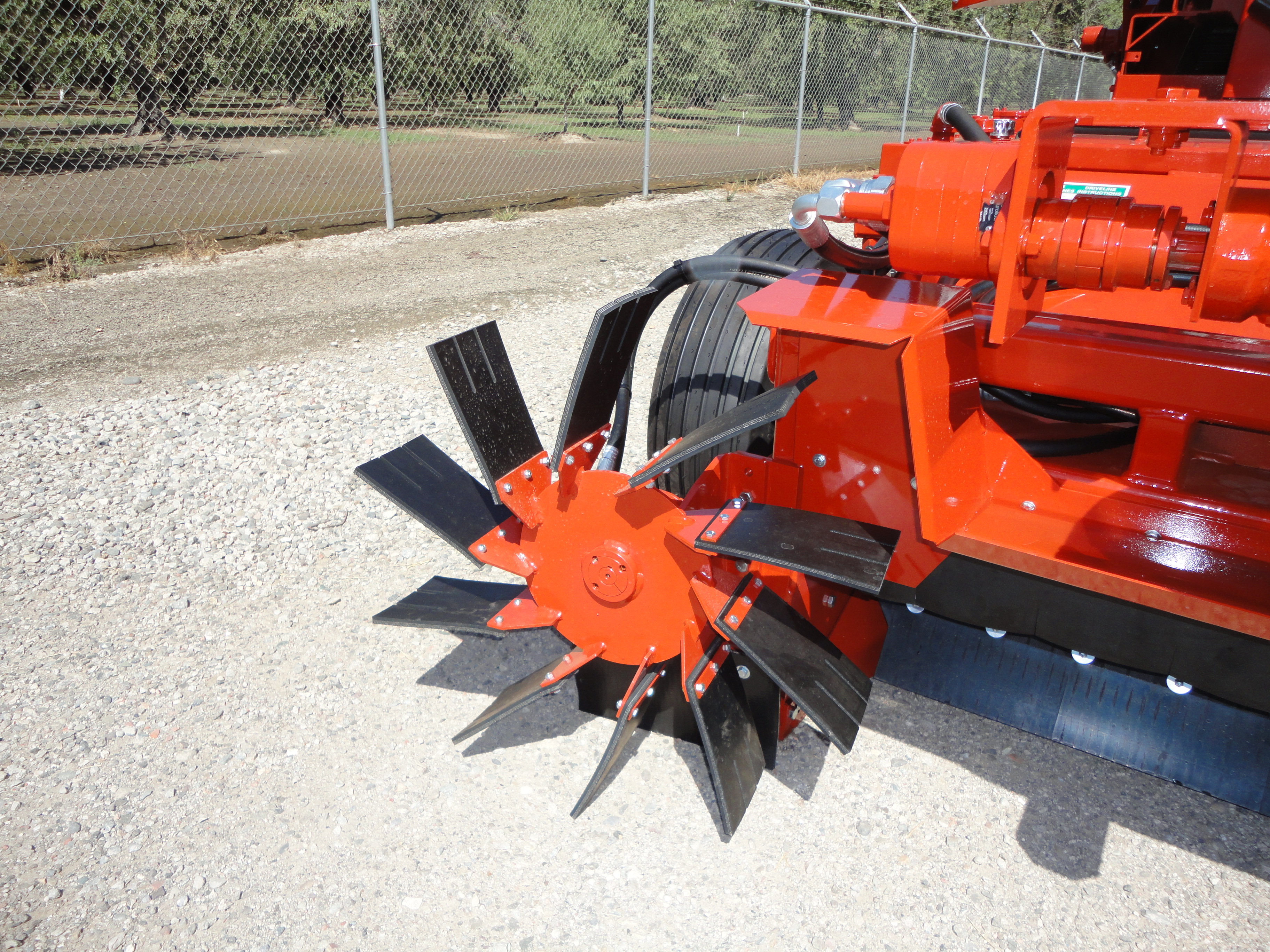 860 Harvester 6